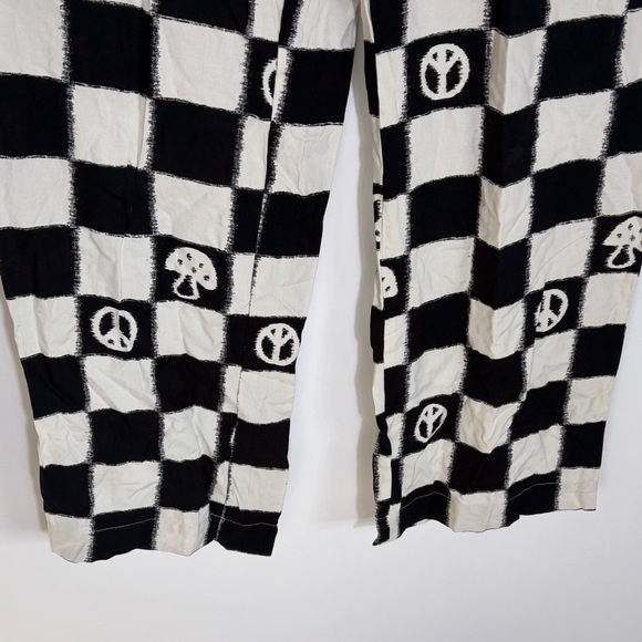 Urban Outfitters Black and Cream Checkered Pants Small - Picture 5 of 7